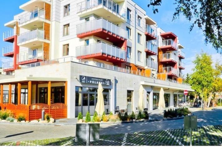 Medallion Apartment *